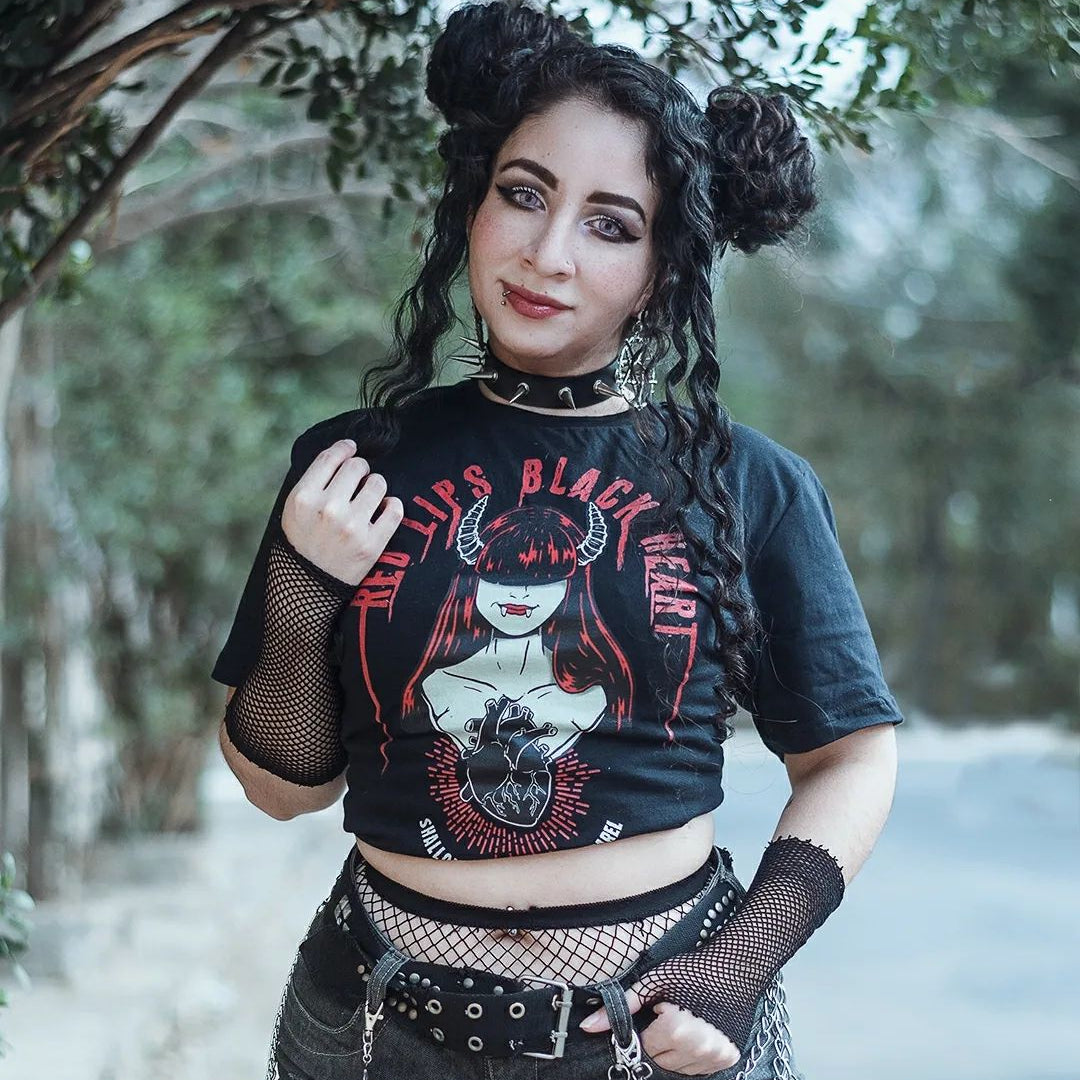 Red Lips Black Heart T-Shirt - Murder Apparel