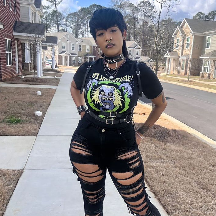It's Showtime T-Shirt - Murder Apparel
