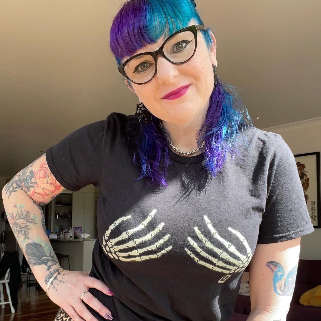 Skeleton Boobs T-Shirt - Murder Apparel